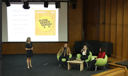 Çukurova Üniversitesinde 8 Mart Dünya Kadınlar Günü Dolayısıyla “Ekranda Mısın?” Etkinliği