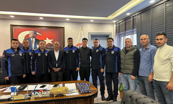 Yumurtalık Belediyesi’nde bayramlaşma buluşması…