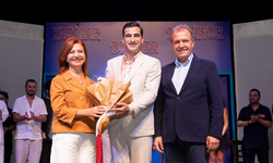 MERSİN ŞEHİR TİYATROSU, BİNLERCE SEYİRCİ İLE ‘27 MART DÜNYA TİYATRO GÜNÜ’NÜ KUTLAMANIN GURURUNU YAŞIYOR