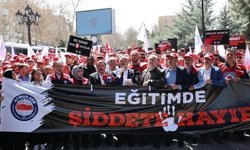 Eğitim-Bir-Sen’den Siverek’teki okul saldırısına sert tepki: “Eğitimciler şiddetin açık hedefi haline getirildi”