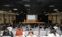 Cerrahide Yenilikçi Gelişmeler ve Yapay Zekâ Kongresi Çukurova Üniversitesinde Başladı