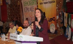 Adana'da DEM Parti İl Kongresinde Konuşan Tülay Hatimoğulları: “Barış bizim için taktik değil, stratejik bir hedeftir”