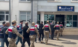 Jandarmadan 25 ilde silah operasyonu: 404 şüpheli yakalandı