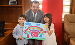 Çukurova Üniversitesinde 23 Nisan Coşkusu: Minik Rektör Göreve Geldi