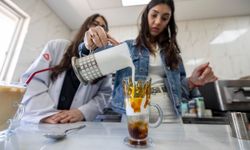 Kahve Yapımı ve Sunumu’ kursu, kahve sektöründe meslek edinmek isteyen vatandaşlardan yoğun ilgi görüyor