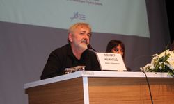 Aslantuğ’dan Adana’da “Cumhuriyet Bir Zihniyettir” Vurgusu: Aydın Olmak Bedel Ödemeyi Göze Almaktır