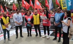 Eğitim-İş Adana Şubelerinden Ortak Tepki: “Okullar Kan Göle Dönüyor, Sorumlular İzliyor”