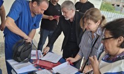 Dev Sağlık-İş’ten Balcalı Hastanesi’nde “Haklarımızı İstiyoruz” Eylemi ve İmza Standı