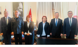 KESK’ten CHP ve Yeni Yol Partisi’ne “Sicil Affı” ve KHK İadesi Çağrısı