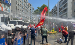 Son Dakika | İzmir’de Özgür Özel Mitingine Polis Ablukası: Biber Gazı ve TOMA’larla Müdahale