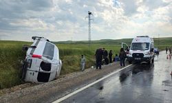 Diyarbakır’da Yağış Kazası: Minibüs Devrildi, 11 Kişi Yaralandı