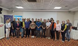 TGS’den Adana’da Yapay Zeka Eğitimi: Gazeteciler Dijital Dönüşüm ve Haklar Konusunda Bilgilendirildi