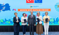 Başkan Seçer, Yerel Demokrasiyi Güçlendiren ‘Mersin Sivil Katılım Zirvesi’ne Katıldı