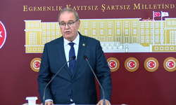 Faik Öztrak’tan CHP’de Birlik Çağrısı: “Partimizin Yoluna Koskoca Bir Kaya Yuvarladılar”