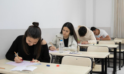 MERSİN BÜYÜKŞEHİR’DEN YKS ÖNCESİ ÖĞRENCİLERE PSİKOLOJİK VE AKADEMİK DESTEK