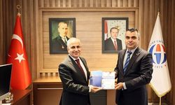 REKTÖR DOĞAN, TÜBİTAK DESTEKLİ PROJE YÜRÜTÜCÜSÜ PROF. DR. ALİ BOZKURT’U MAKAMINDA AĞIRLADI