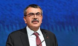Bakan Tekin'den eğitimde yeni dönem: LGS sınıflarına kamera, velilere "Ebeveyn Okulu"
