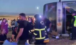 İstanbul-Ordu Seferini Yapan Yolcu Otobüsü Amasya'da Devrildi: 46 Yaralı