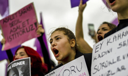 'Kadınlar İçin Her Yer Suç Mahalli': DEM Partili Özgül Saki'den Meclis'te İktidara Sert Tepki