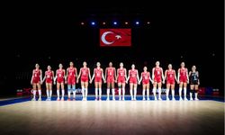 Filenin Sultanları'ndan Japonya karşısında tarihi zafer: VNL finalleri garantilendi