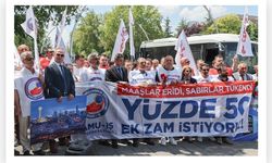 Kamu-İş'ten TBMM Önünde Yüzde 50 Ek Zam Çağrısı: "Haklarımızı Alana Kadar Alanlardayız"