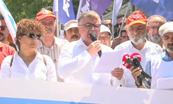 KESK: "Toplu Sözleşme Hükümsüzdür" Diyerek Çalışma Bakanlığı Önünde Eylem Düzenledi