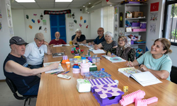 MERSİN BÜYÜKŞEHİR ALZHEIMER HASTALARININ YAŞAMINA DOKUNUYOR