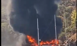 Fethiye'de gezi teknesinde yangın: 115 yolcu denize atlayarak kurtuldu