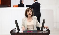DEM Partili Kezban Konukçu'dan MEB'e "Cuma Mescidi" Talimatı İçin 15 Soruluk Önerge