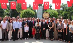 Adana CHP’den 30 Ağustos kutlaması: “Bu millet kendi kaderini kendisi yazar”