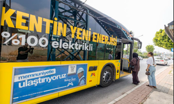 MERSİN’DE ELEKTRİKLİ OTOBÜSLERE VATANDAŞLARDAN TAM NOT