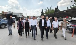 DEM Parti Adana’da nakliyecilerle buluştu: Artan maliyetler ve çöp sorunu gündemde