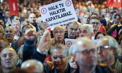 Halk TV önünde dayanışma buluşması: “Milleti susturamazsınız, gerçekleri karartamazsınız”