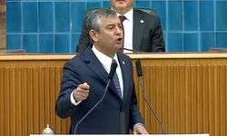 Özgür Özel’den İzmir üzerinden butlancılara tepki: “Kimsiniz siz, iktidara teslim olanlar!”