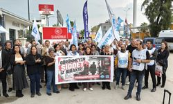 Adana’da Ulaştırma Bölge Müdürlüğü Önünde Mobbing Protestosu: KESK ve BTS’den Bağımsız Soruşturma Çağrısı