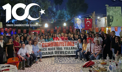 Adana Devecileri, Türkiye Cumhuriyeti'nin 100. Yılını Büyük Coşkuyla Kutladı