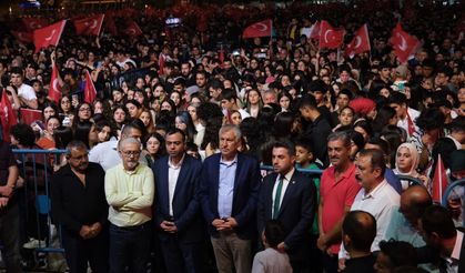Adana’da Cumhuriyetin 100. Yıl kutlamaları aralıksız devam ediyor