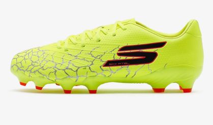 Futbol Krampon Rehberi: Saha Tipine Göre Taban Seçimi