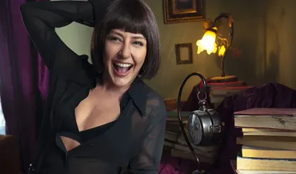 Melek Mosso'dan yeni imaj