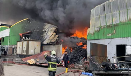 Ekoloji Platformu: Atık Plastik İşyerlerinde Çıkan Veya Çıkarılan Yangınları Önlemek Mümkündür!