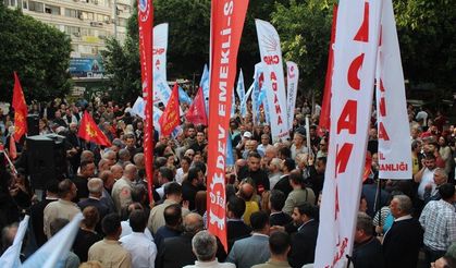 FOTO - Adana’da “Mutlak Butlan” Kararına Karşı Ortak Tepki