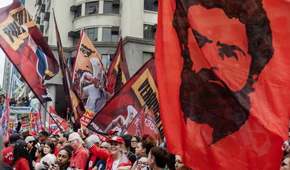 Brezilya’da Lula’nın Zaferi: Dünyada Yükselen Aşırı Sağa Sandıktan Yanıt