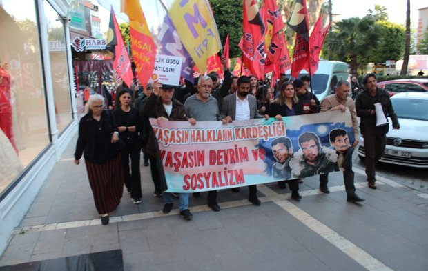 Deniz, Yusuf ve Hüseyin Şahsında Tüm Devrim Şehitleri Adana'da Anıldı
