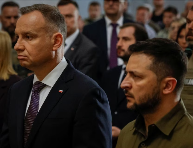 Polonya Başbakanı Ukraynalı Zelenskiy'e 'bir daha asla Polonyalılara hakaret etmemesini' söyledi