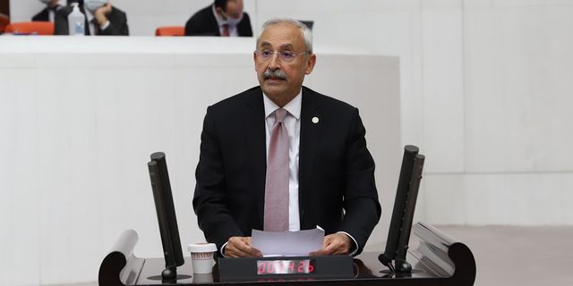 CHP'li İrfan Kaplan, “Özel Sektör Çalışanlarına Promosyon Verilmesi İçin Acilen Yasal Düzenleme Yapılmalıdır”