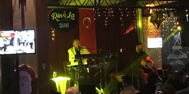 Arif Susam, unutulmayan şarkılarıyla Eskişehir’de sevenleriyle buluştu
