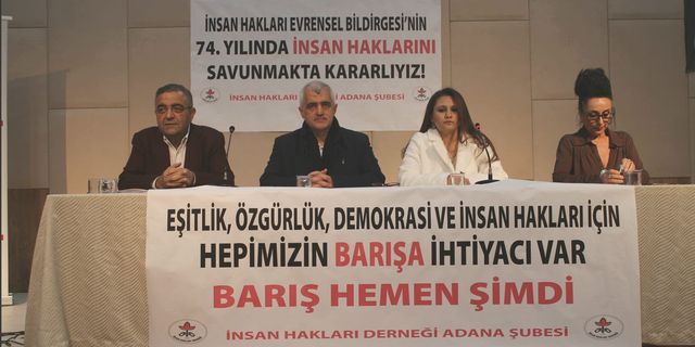 Adana İHD'nin Düzenlediği "İnsan Hakları ve Barış" Panelinde Hak İhlalleri Konuşuldu