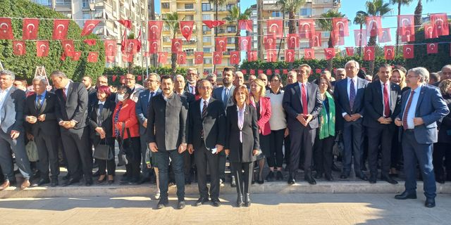 CHP Adana İl Örgütü 5 Ocak Adana'nın Kurtuluşunun 101. Yıldönümü Çerçevesinde Tören Düzenledi