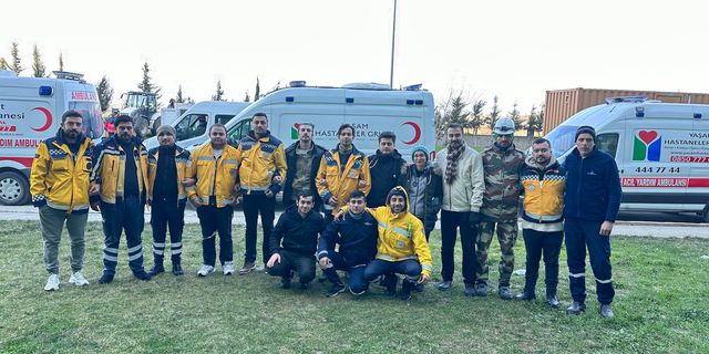 Antalya’dan yüzlerce sağlıkçı, deprem bölgesine gitmek için gönüllü oldu