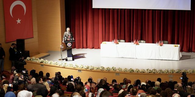 Bakan Özer, okul öncesi eğitim ücretlerinin kaldırıldığı müjdesini verdi